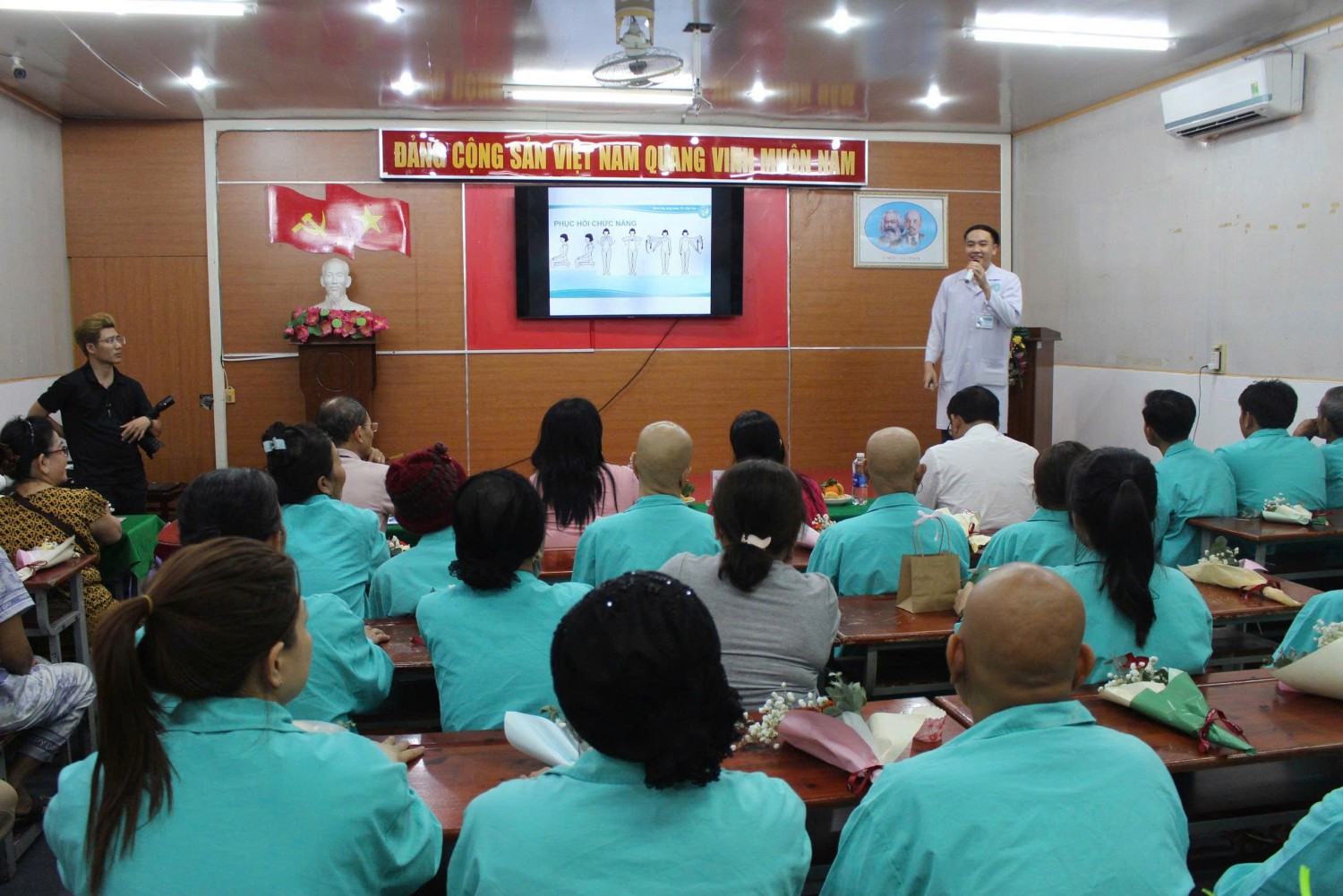 z7593433408033 2ba96420ac312223c9c615af02237693